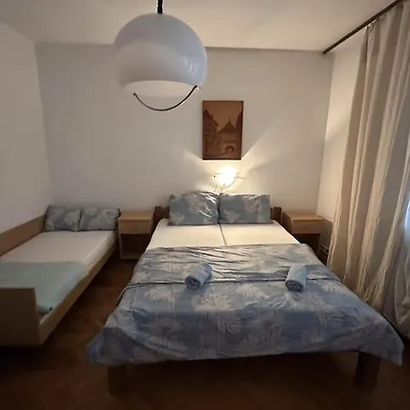 Za 2-3 Osobe * Selce